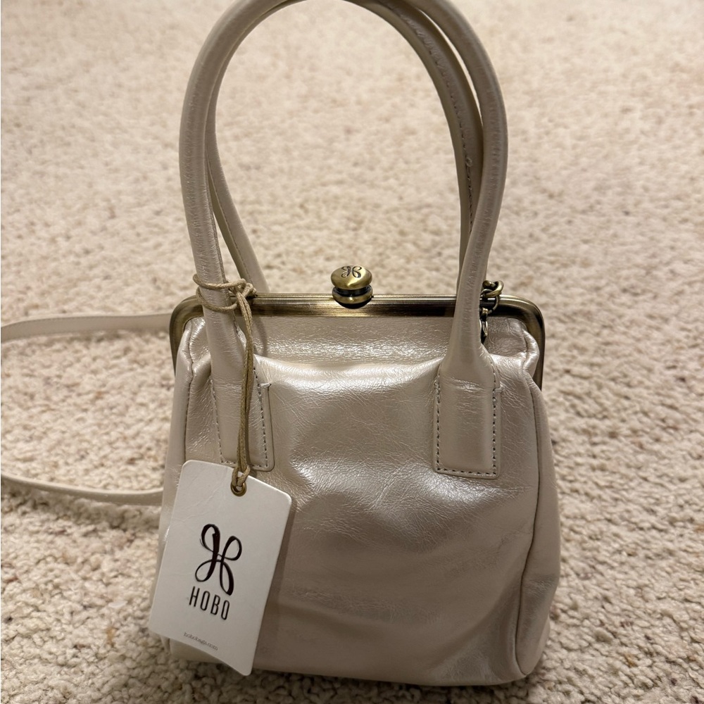 HOBO Elegant Cream Leather Bag